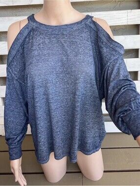 Free People We The Free women’XS blue Storm Chill Out Cold Shoulder Burnt Blue.